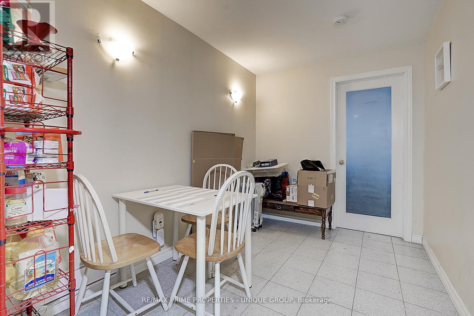39 Baldwin Street, Toronto (Kensington-Chinatown), Ontario  M5T 1L1 - Photo 37 - C12375628