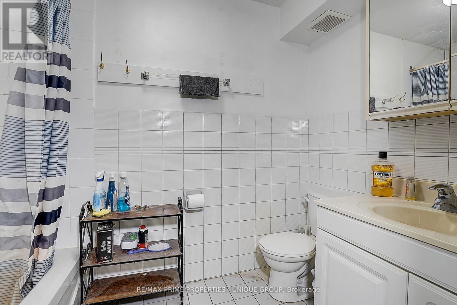 39 Baldwin Street, Toronto (Kensington-Chinatown), Ontario  M5T 1L1 - Photo 43 - C12375628