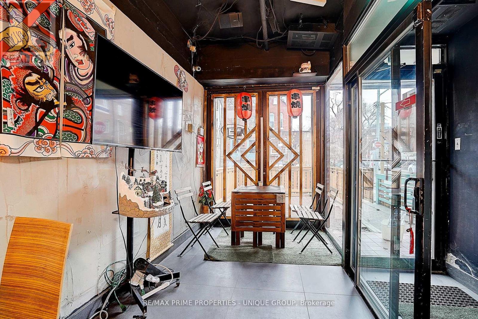 39 Baldwin Street, Toronto (Kensington-Chinatown), Ontario  M5T 1L1 - Photo 5 - C12375628
