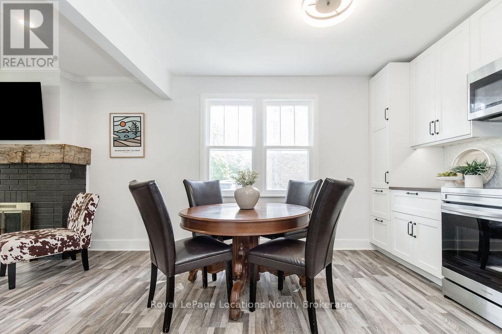 216 Elm Street, Clearview, Ontario  L0M 1S0 - Photo 11 - S12375685