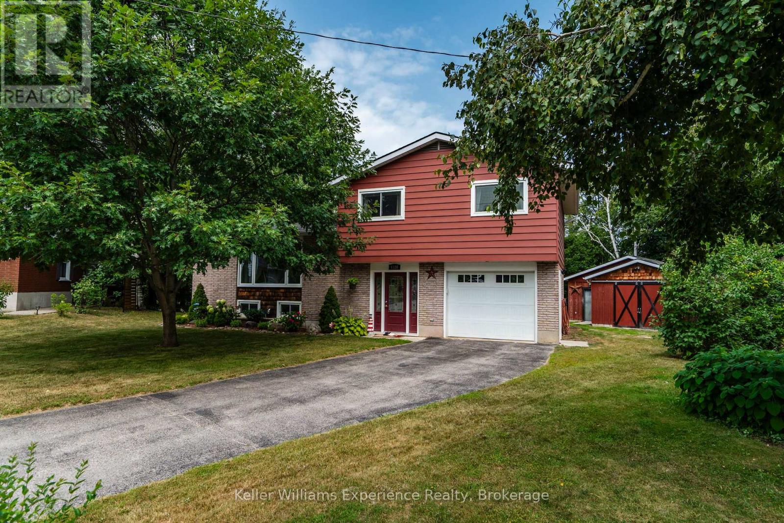 1128 EDGAR COURT, Midland, Ontario
