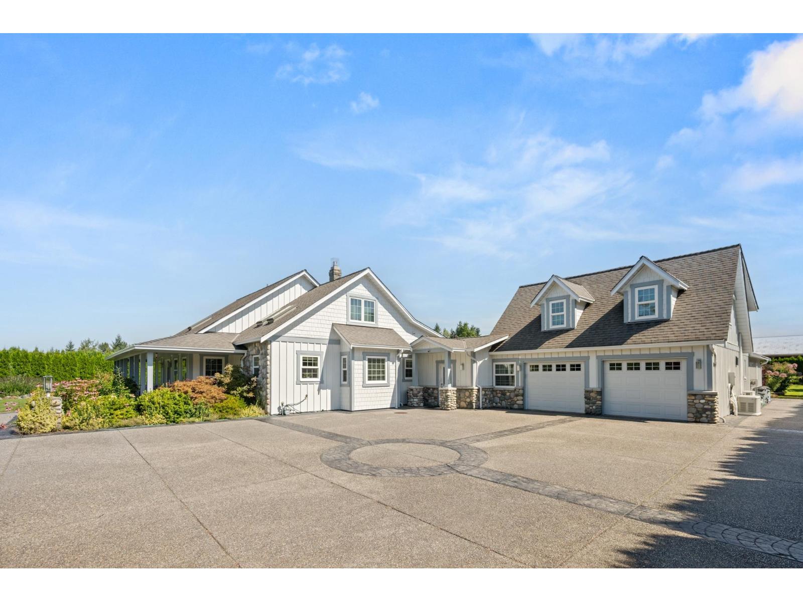 5982 243 Street, Langley, British Columbia  V2Z 2G5 - Photo 2 - R3041472