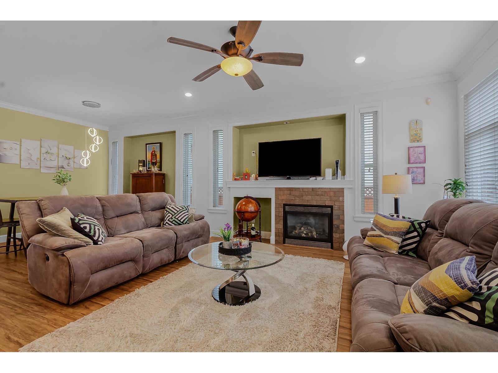 19913 72 Avenue, Langley, British Columbia  V2Y 3J2 - Photo 6 - R3041984