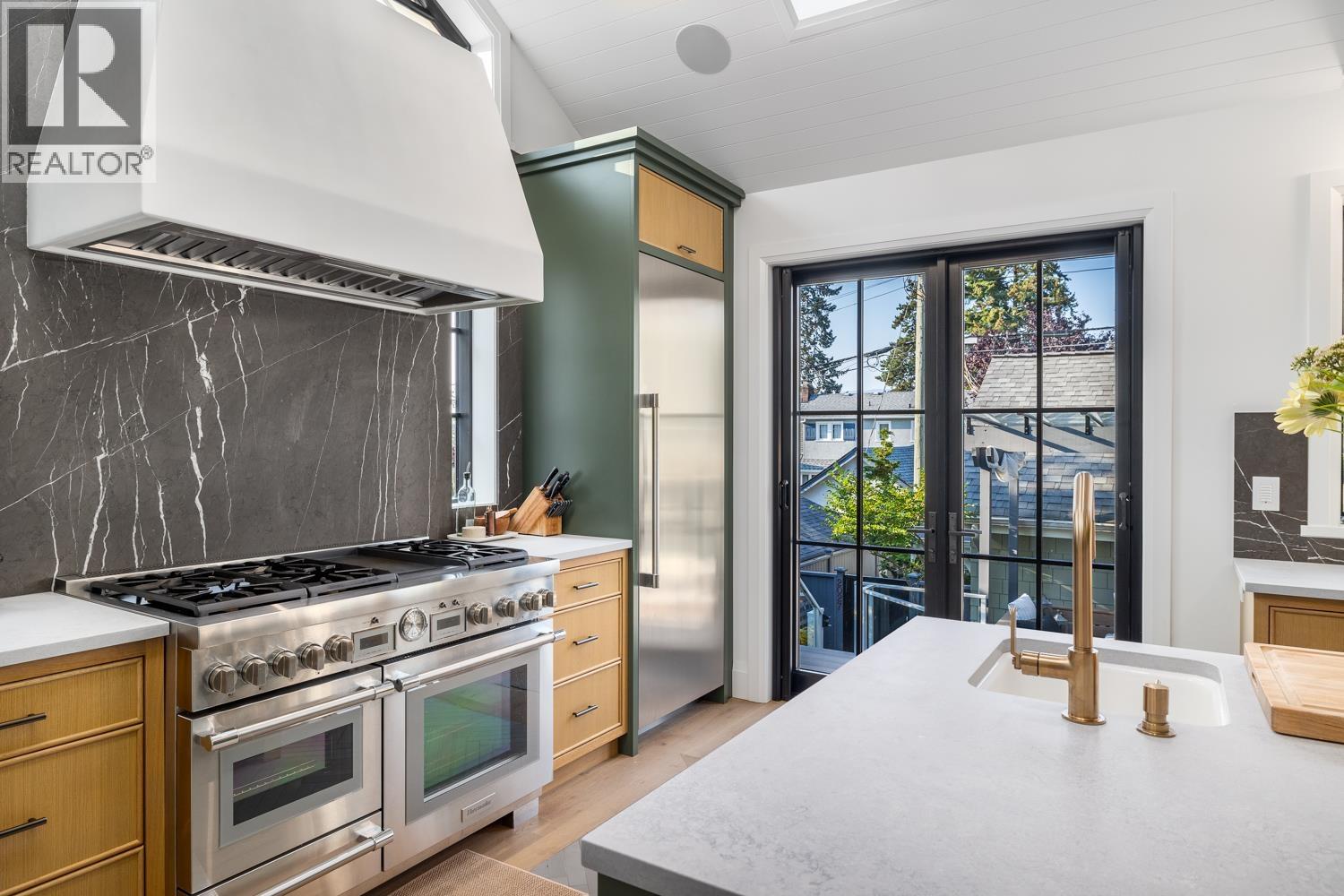 2023 W 36th Avenue, Vancouver, British Columbia  V6M 1L1 - Photo 16 - R3019896