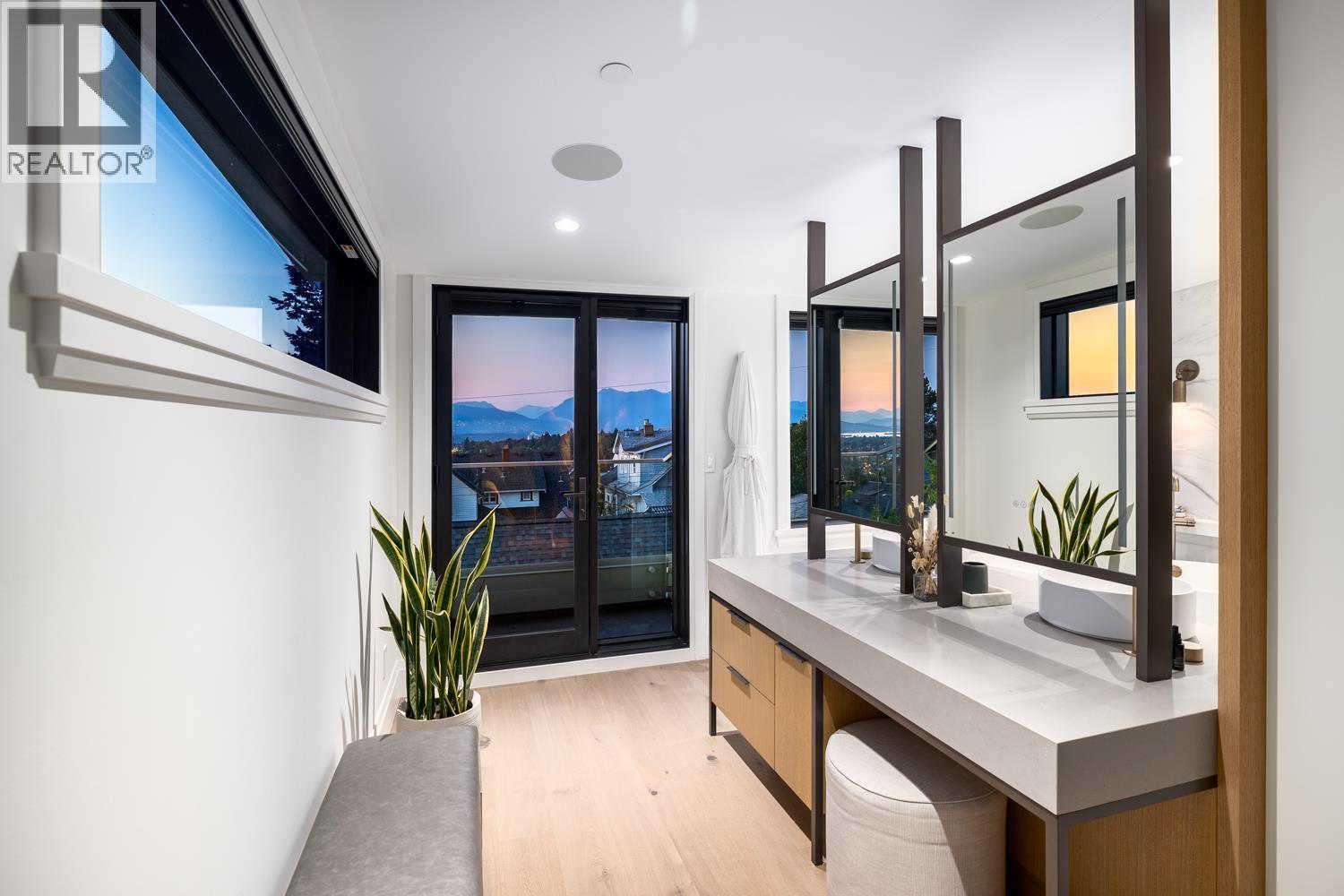 2023 W 36th Avenue, Vancouver, British Columbia  V6M 1L1 - Photo 32 - R3019896