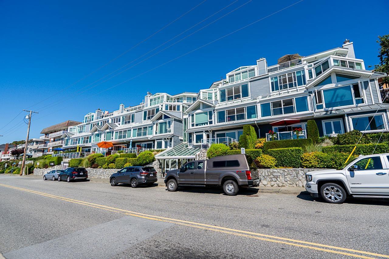 303 15165 Marine Drive, White Rock, British Columbia  V4B 1C5 - Photo 2 - R3041705