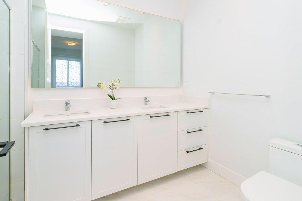 413 14968 101a Avenue, Surrey, British Columbia  V3R 0E8 - Photo 13 - R3042424