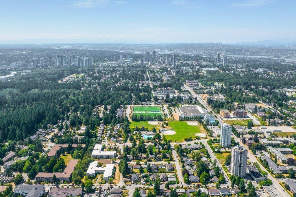 413 14968 101a Avenue, Surrey, British Columbia  V3R 0E8 - Photo 37 - R3042424