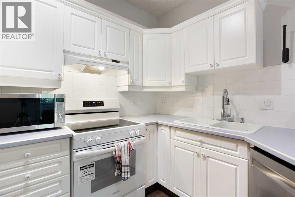 306, 777 3 Avenue Sw, Calgary, Alberta  T2P 0G8 - Photo 10 - A2248411