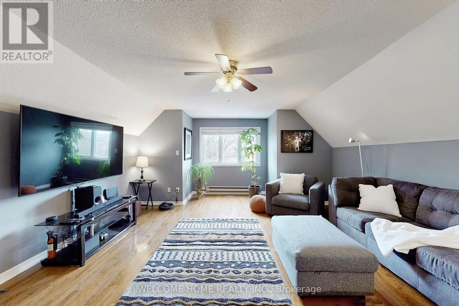 6079 Leeside Crescent, Mississauga, Ontario  L5M 5K6 - Photo 15 - W12375620