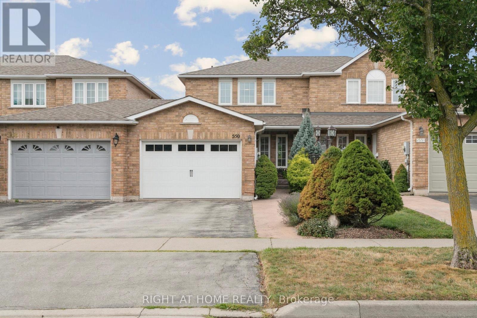 Property at 550 ELIZA CRESCENT image 4