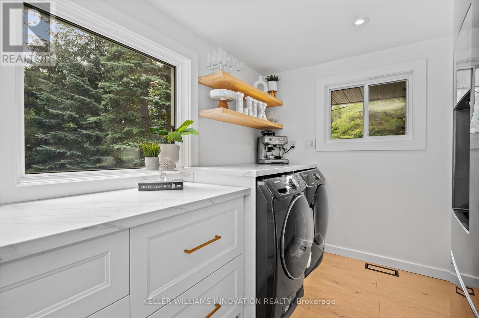 2872 Muskoka Road 118 W, Muskoka Lakes, Ontario  P0B 1J0 - Photo 10 - X12375641