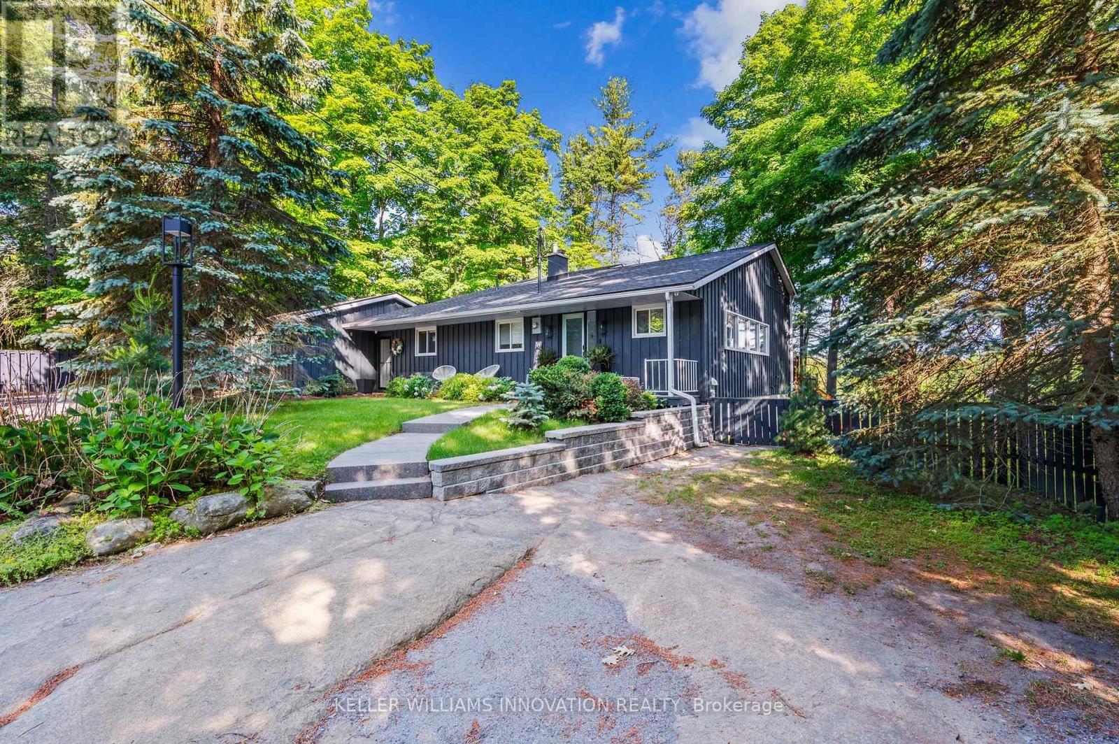 2872 Muskoka Road 118 W, Muskoka Lakes, Ontario  P0B 1J0 - Photo 30 - X12375641