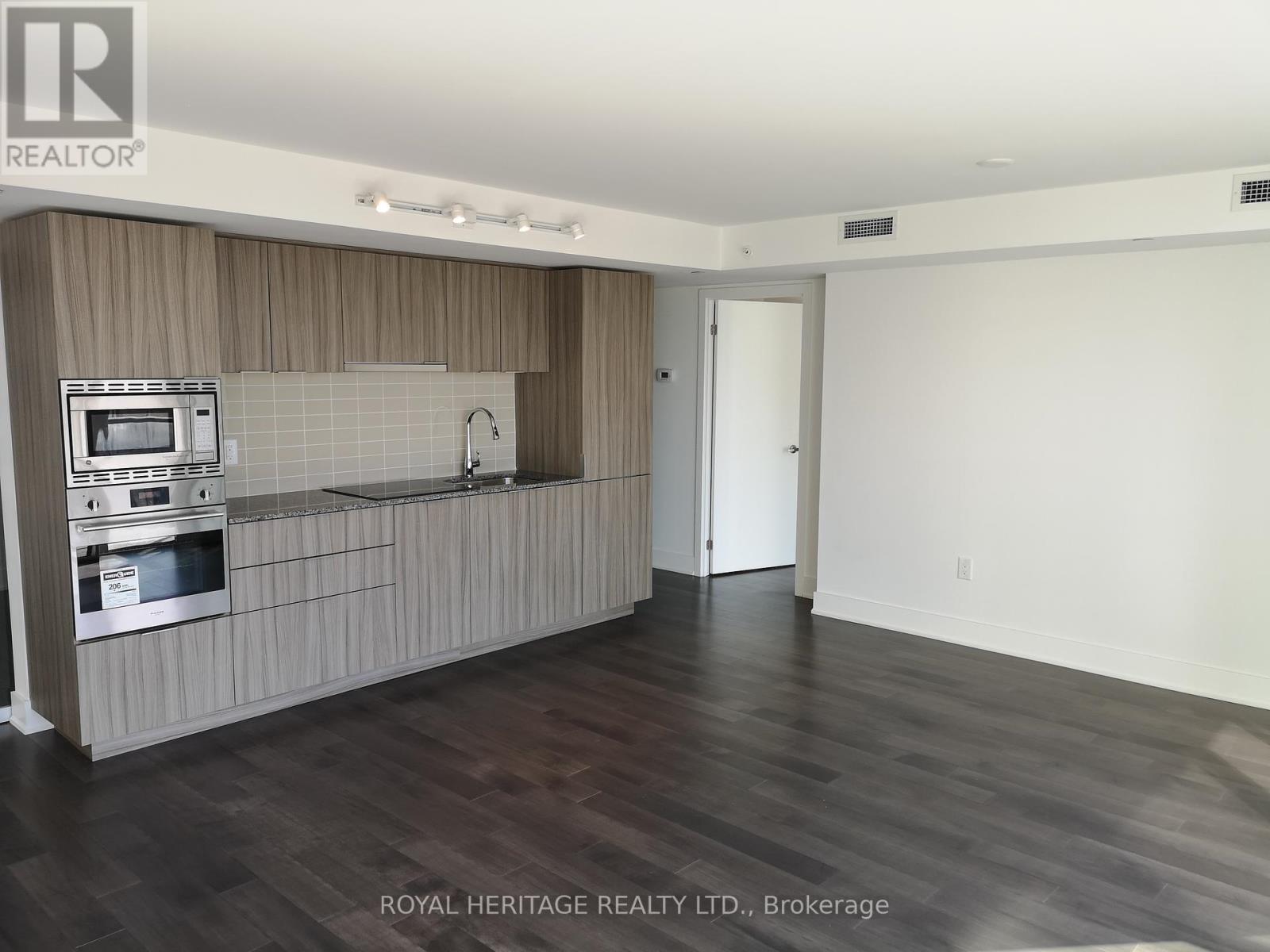 2114 - 955 Bay Street, Toronto, Ontario  M5S 2A2 - Photo 7 - C12375697