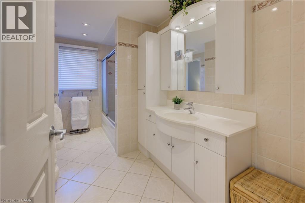 113 Westchester Drive, Kitchener, Ontario  N2B 3L6 - Photo 18 - 40754715