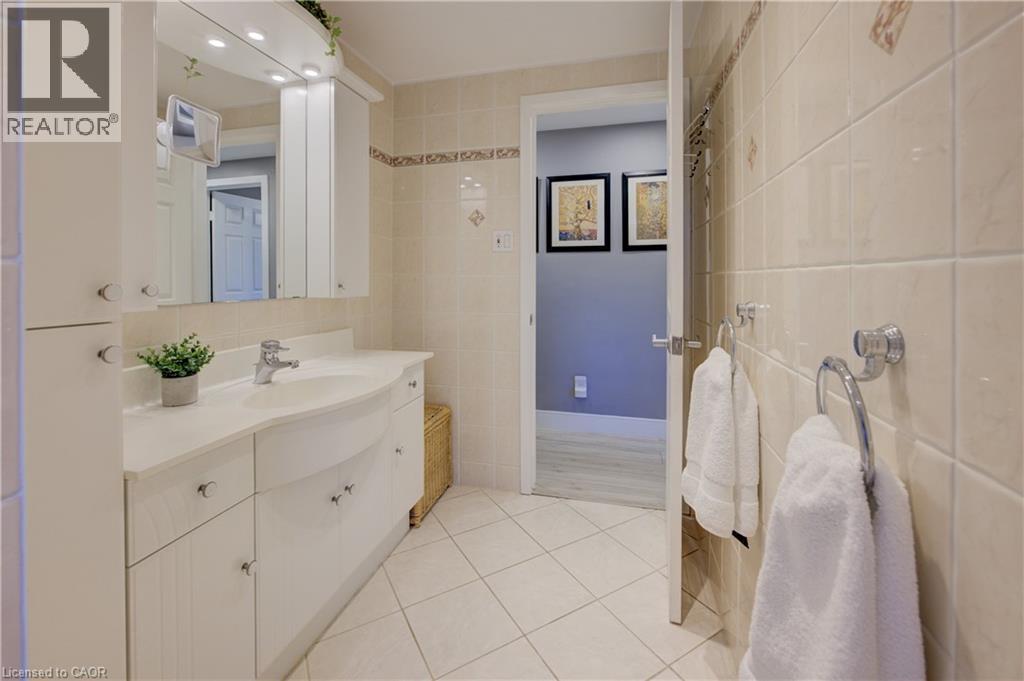 113 Westchester Drive, Kitchener, Ontario  N2B 3L6 - Photo 17 - 40754715