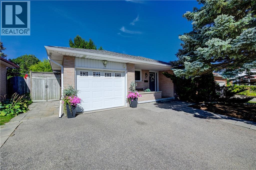 113 Westchester Drive, Kitchener, Ontario  N2B 3L6 - Photo 2 - 40754715