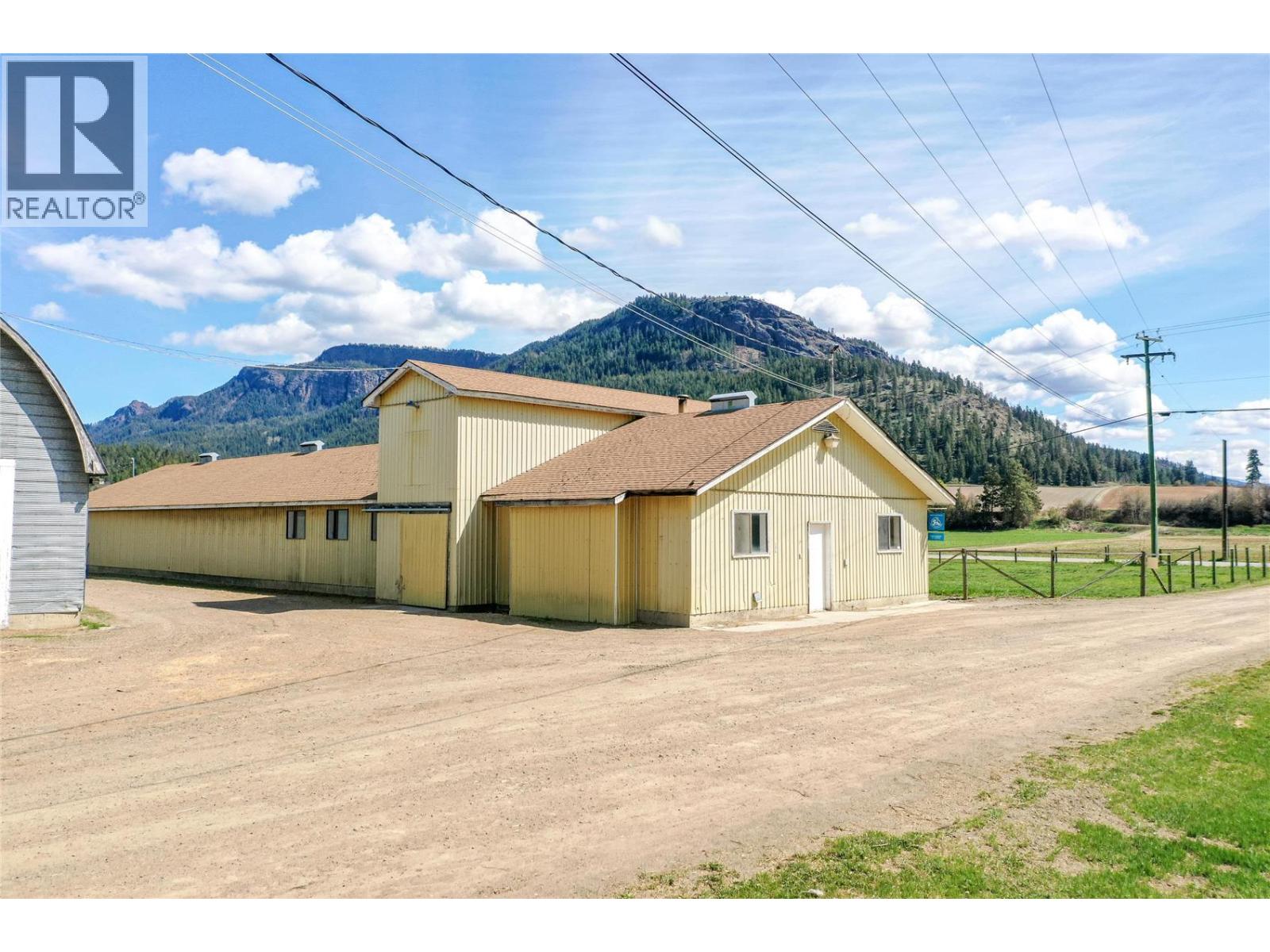 118 Enderby-Grindrod Road, Enderby, British Columbia  V0E 1V0 - Photo 4 - 10283431