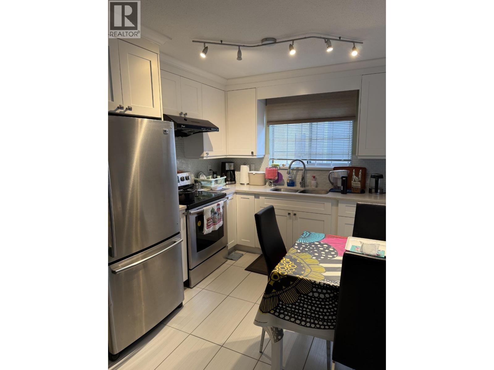3 8280 Bennett Road, Richmond, British Columbia  V6Y 1N5 - Photo 3 - R3042127