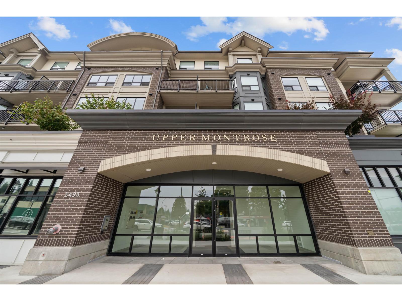 318 2493 MONTROSE AVENUE, Abbotsford, British Columbia
