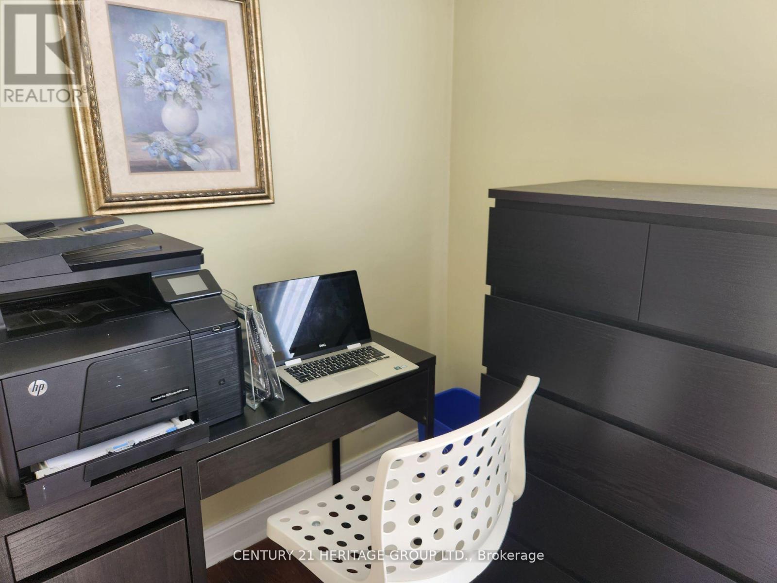 70 Woodward Avenue, Markham, Ontario  L3T 1E7 - Photo 18 - N12375656