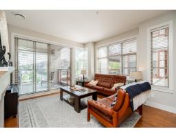 204 16469 64 AVENUE, Surrey, British Columbia