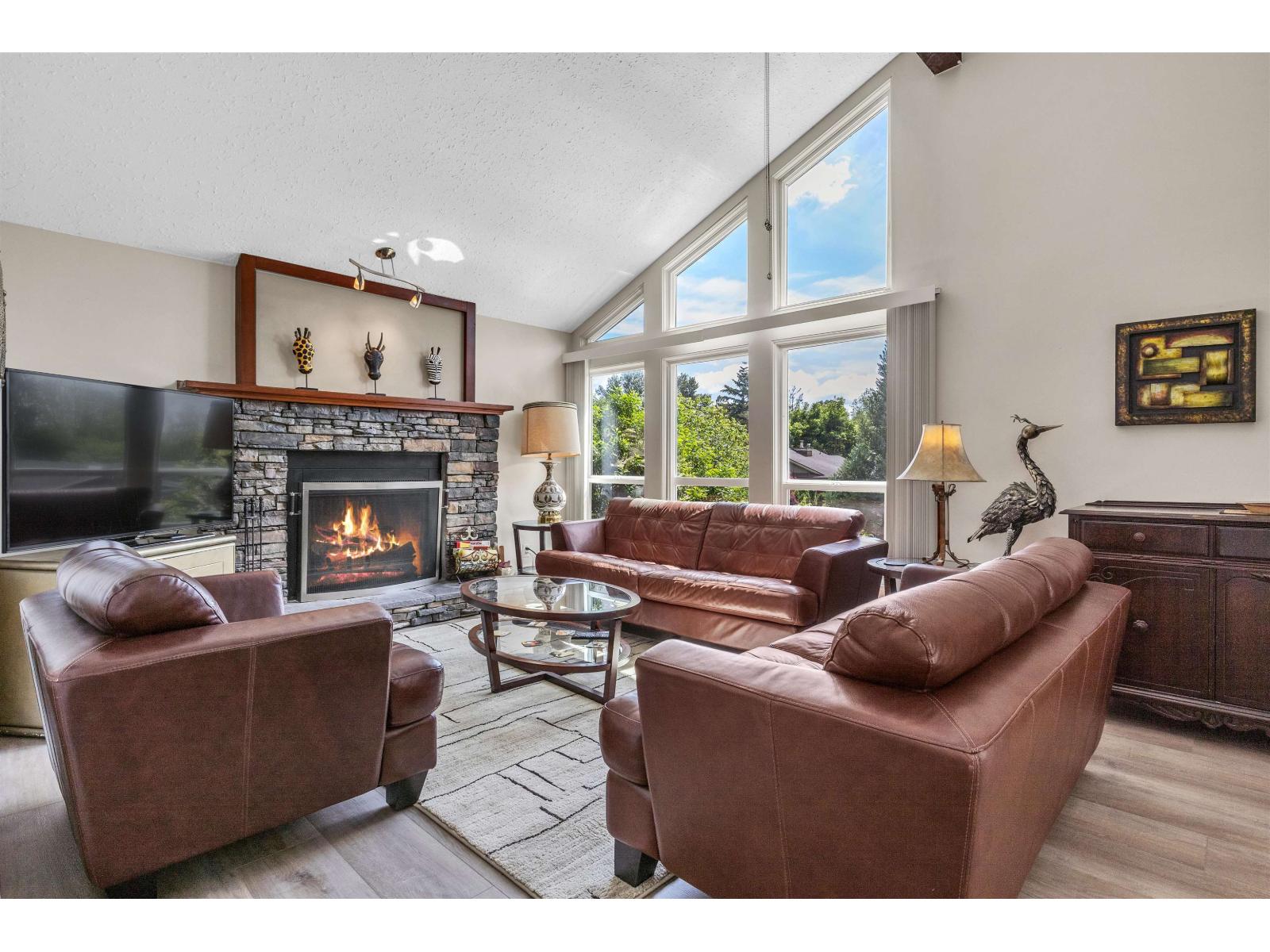 34951 Glenn Mountain Drive, Abbotsford, British Columbia  V3G 1C2 - Photo 3 - R3041811