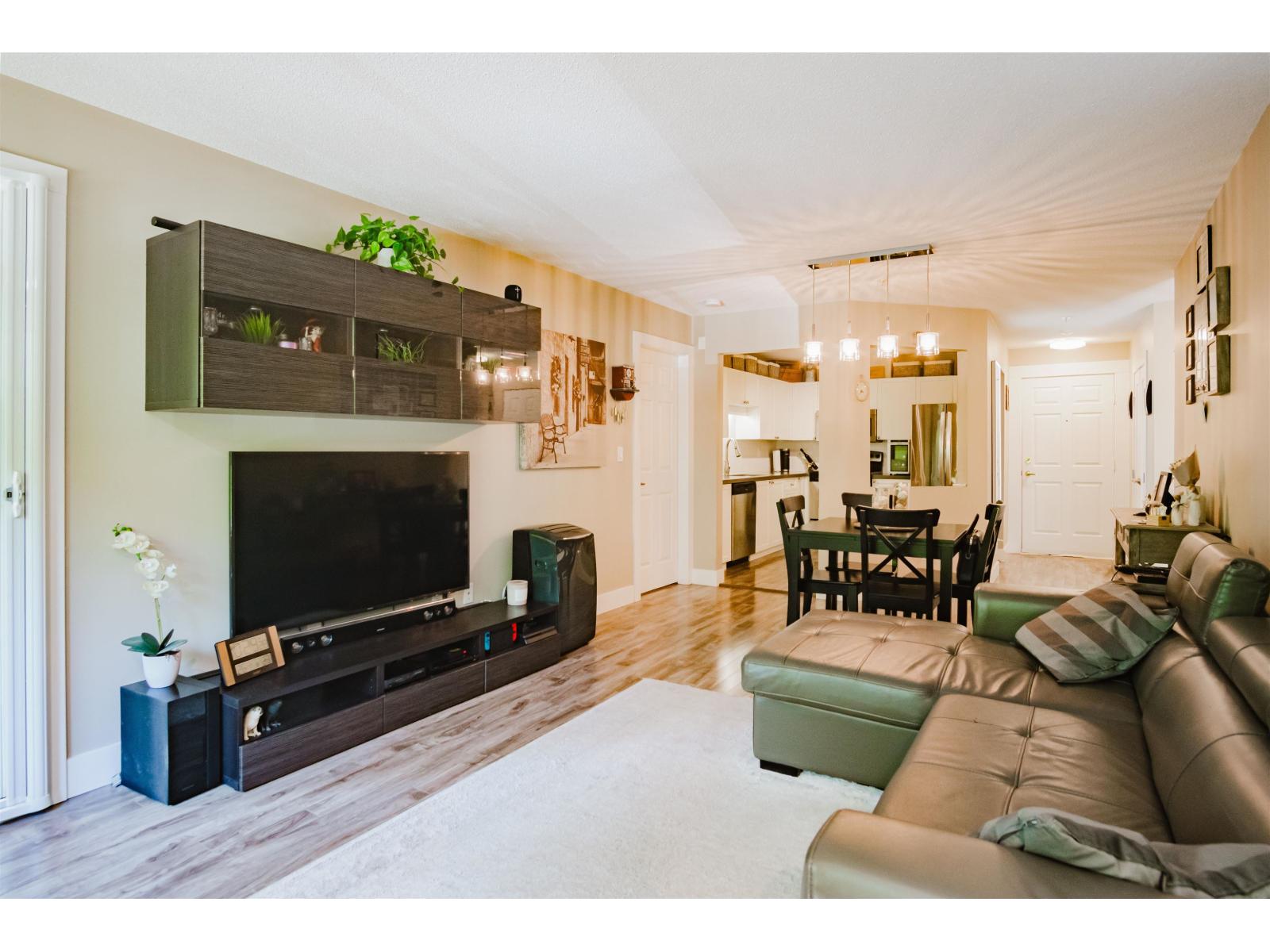 215 8068 120a Street, Surrey, British Columbia  V3W 3P3 - Photo 13 - R3041809