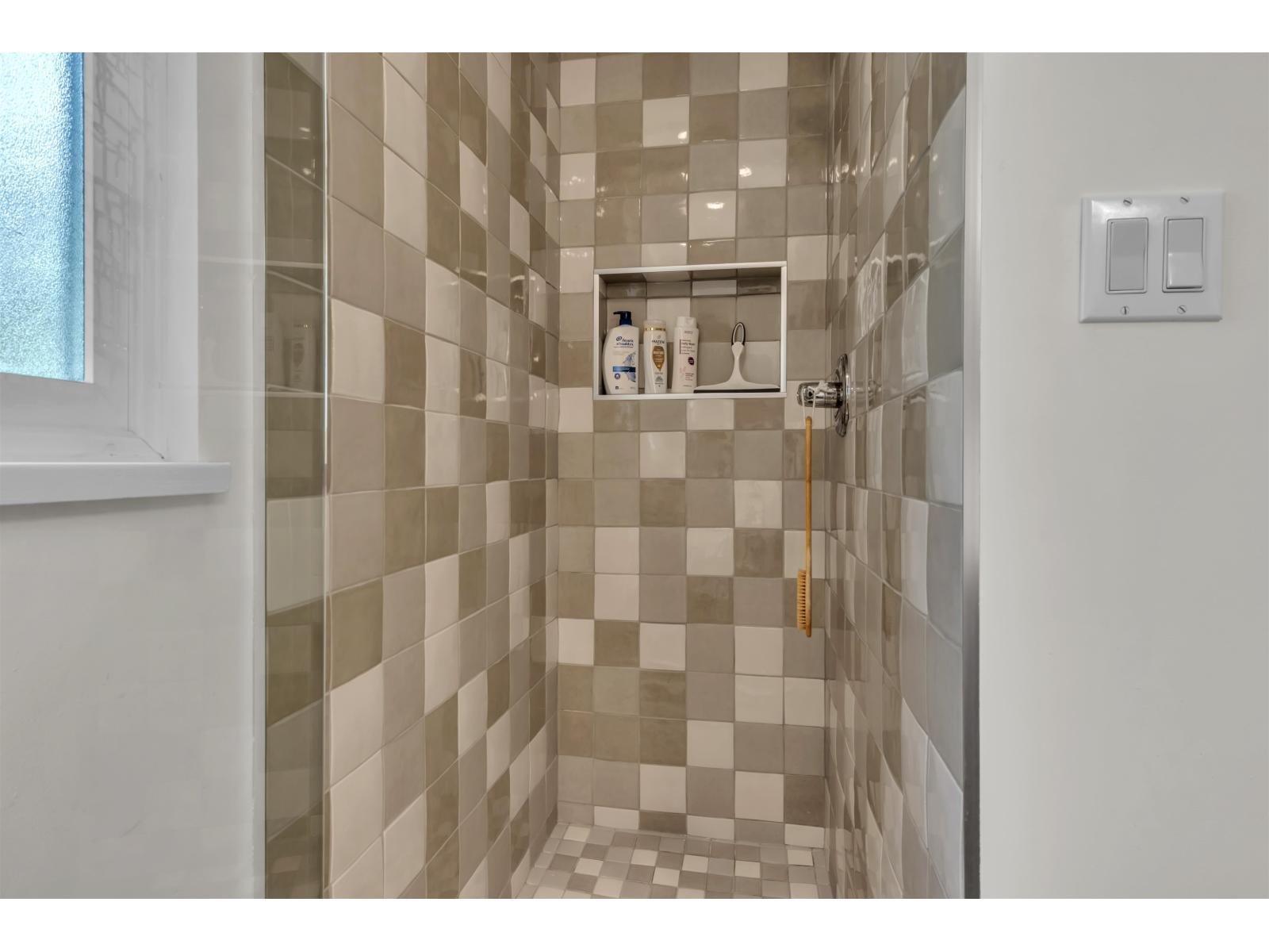 34951 Glenn Mountain Drive, Abbotsford, British Columbia  V3G 1C2 - Photo 17 - R3041811