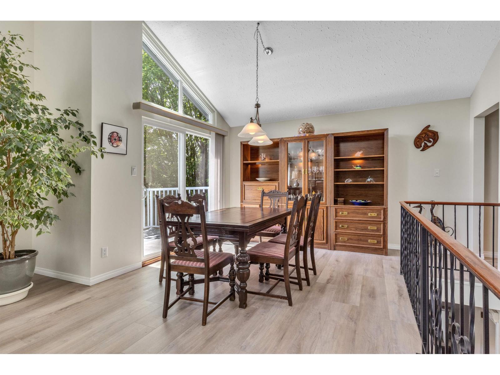 34951 Glenn Mountain Drive, Abbotsford, British Columbia  V3G 1C2 - Photo 6 - R3041811