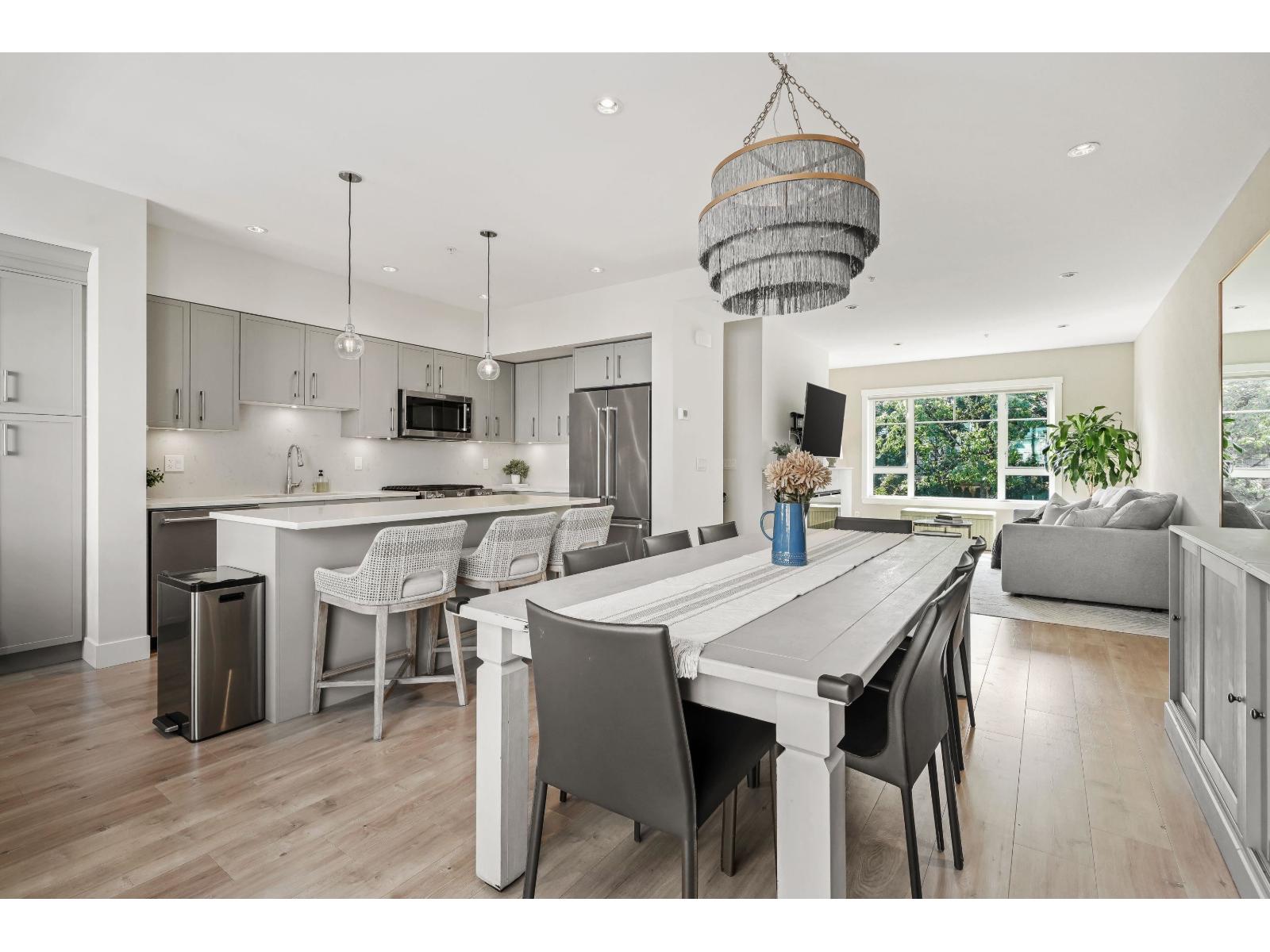 Property at 20 22128 48A AVENUE image 1