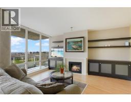 905 160 Wilson St Parc Residences
