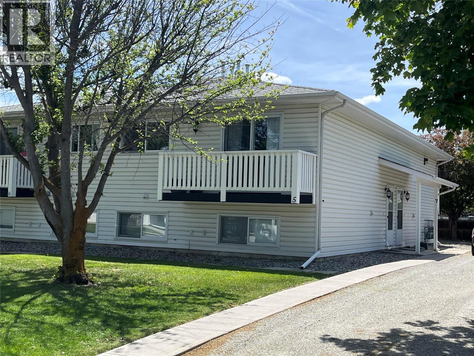 2401 12th Street N Unit# 5, Cranbrook, British Columbia  V1C 5T4 - Photo 1 - 10361317