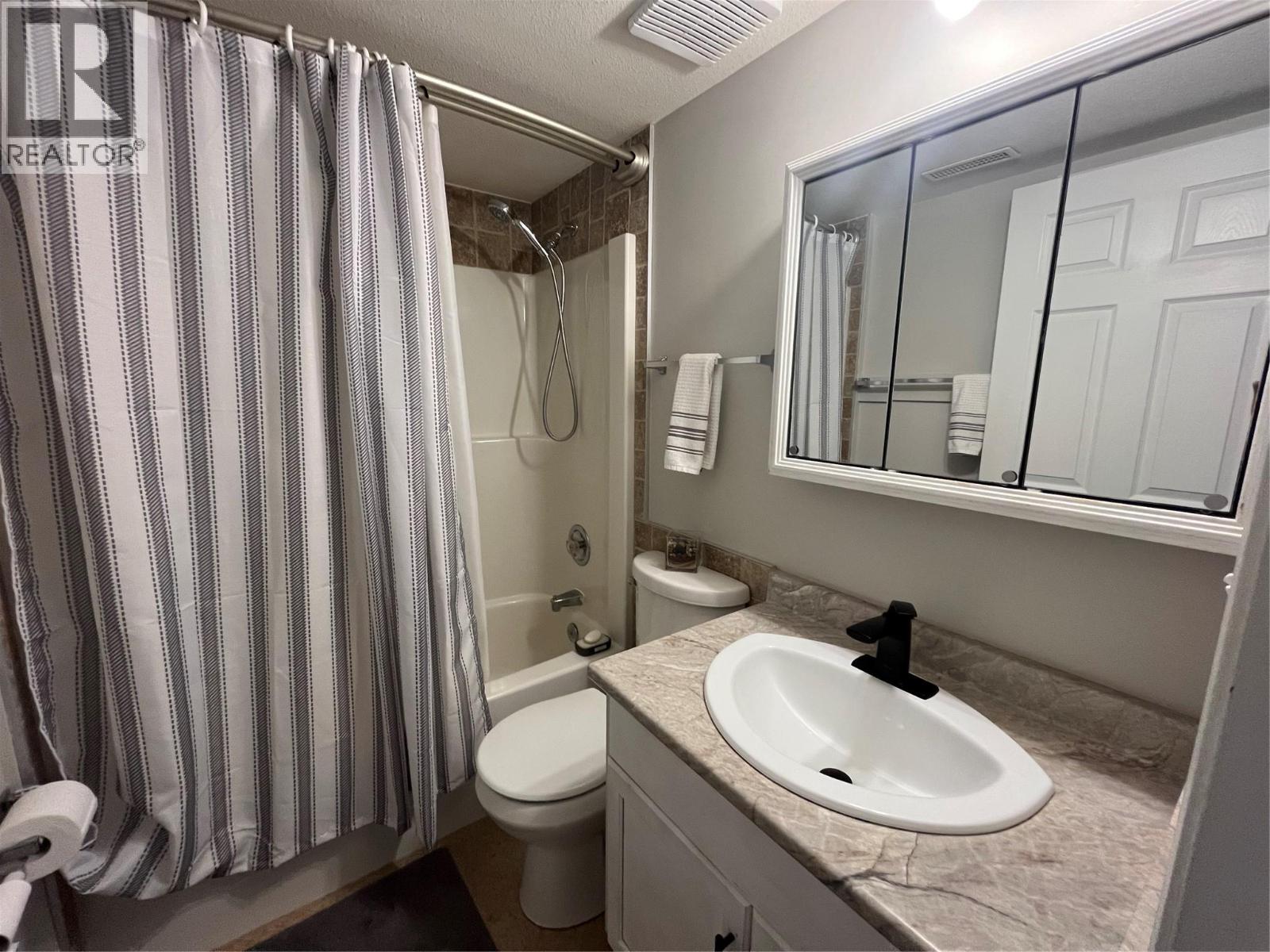 2401 12th Street N Unit# 5, Cranbrook, British Columbia  V1C 5T4 - Photo 16 - 10361317