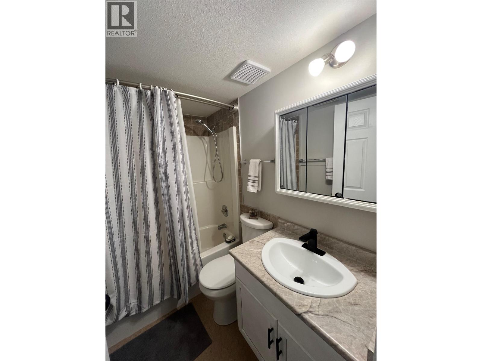 2401 12th Street N Unit# 5, Cranbrook, British Columbia  V1C 5T4 - Photo 22 - 10361317