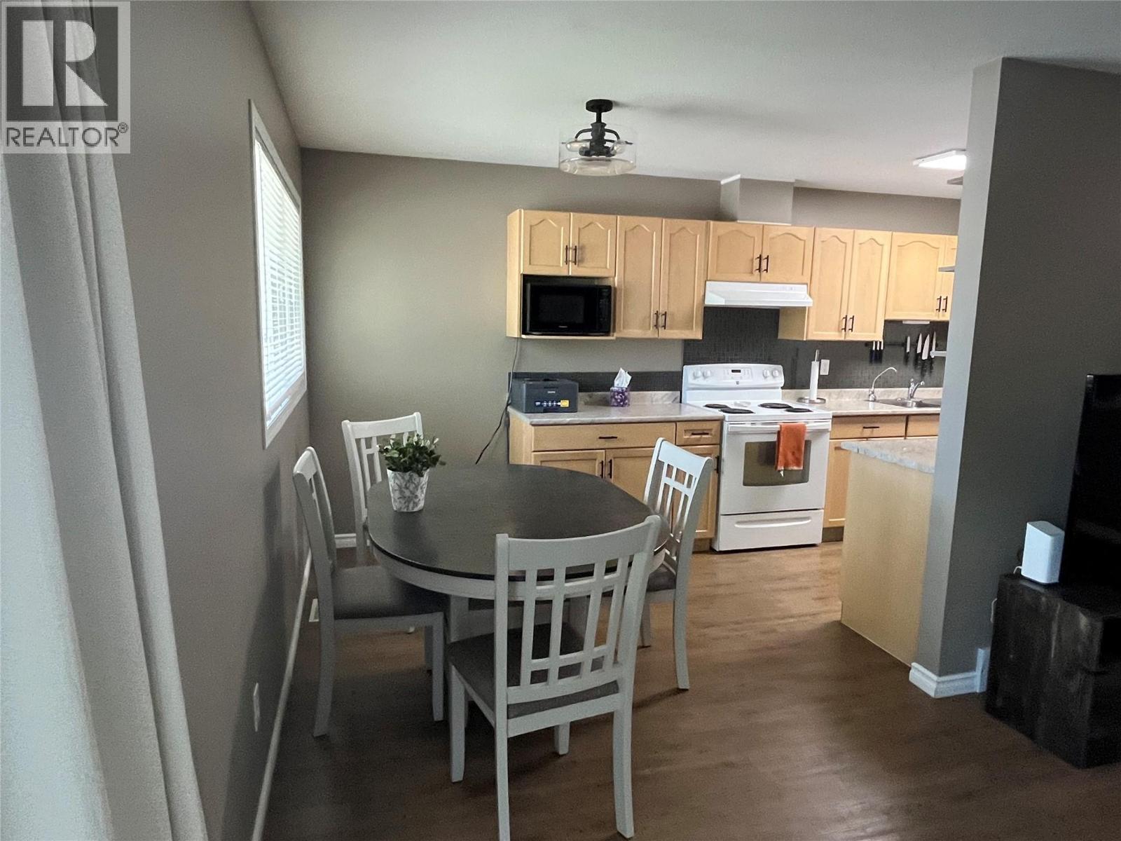 2401 12th Street N Unit# 5, Cranbrook, British Columbia  V1C 5T4 - Photo 4 - 10361317