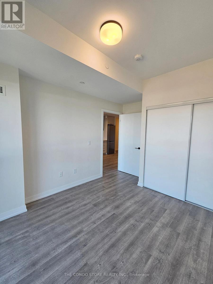 427 - 2300 St Clair Avenue W, Toronto, Ontario  M6N 0B3 - Photo 10 - W12375704