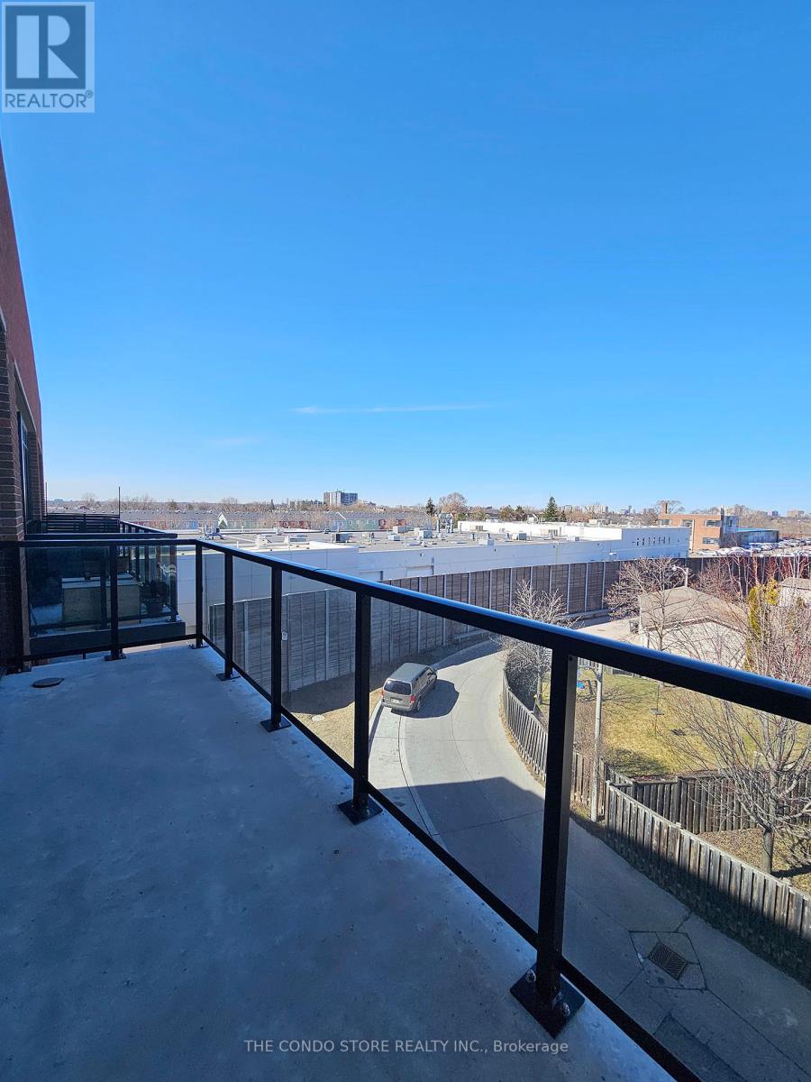 427 - 2300 St Clair Avenue W, Toronto, Ontario  M6N 0B3 - Photo 14 - W12375704