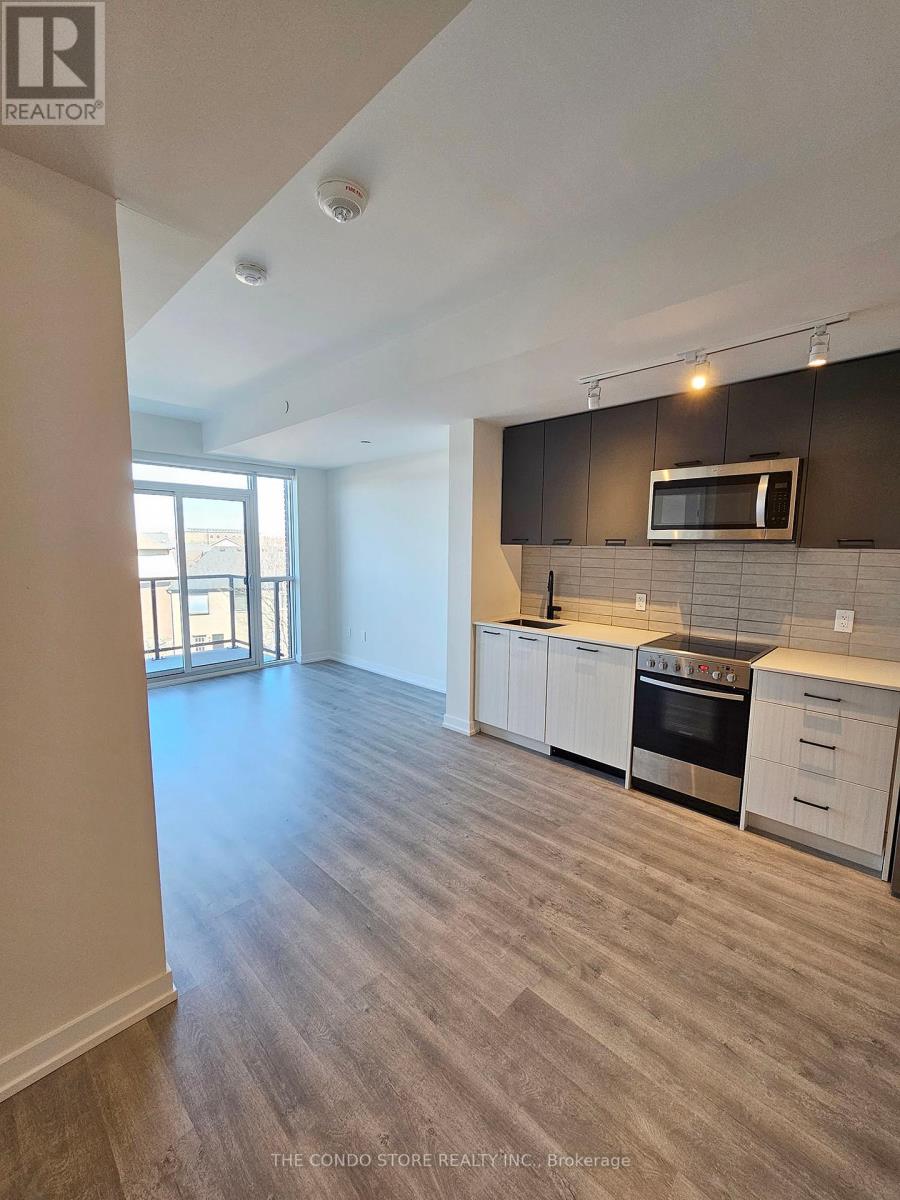 427 - 2300 St Clair Avenue W, Toronto, Ontario  M6N 0B3 - Photo 6 - W12375704
