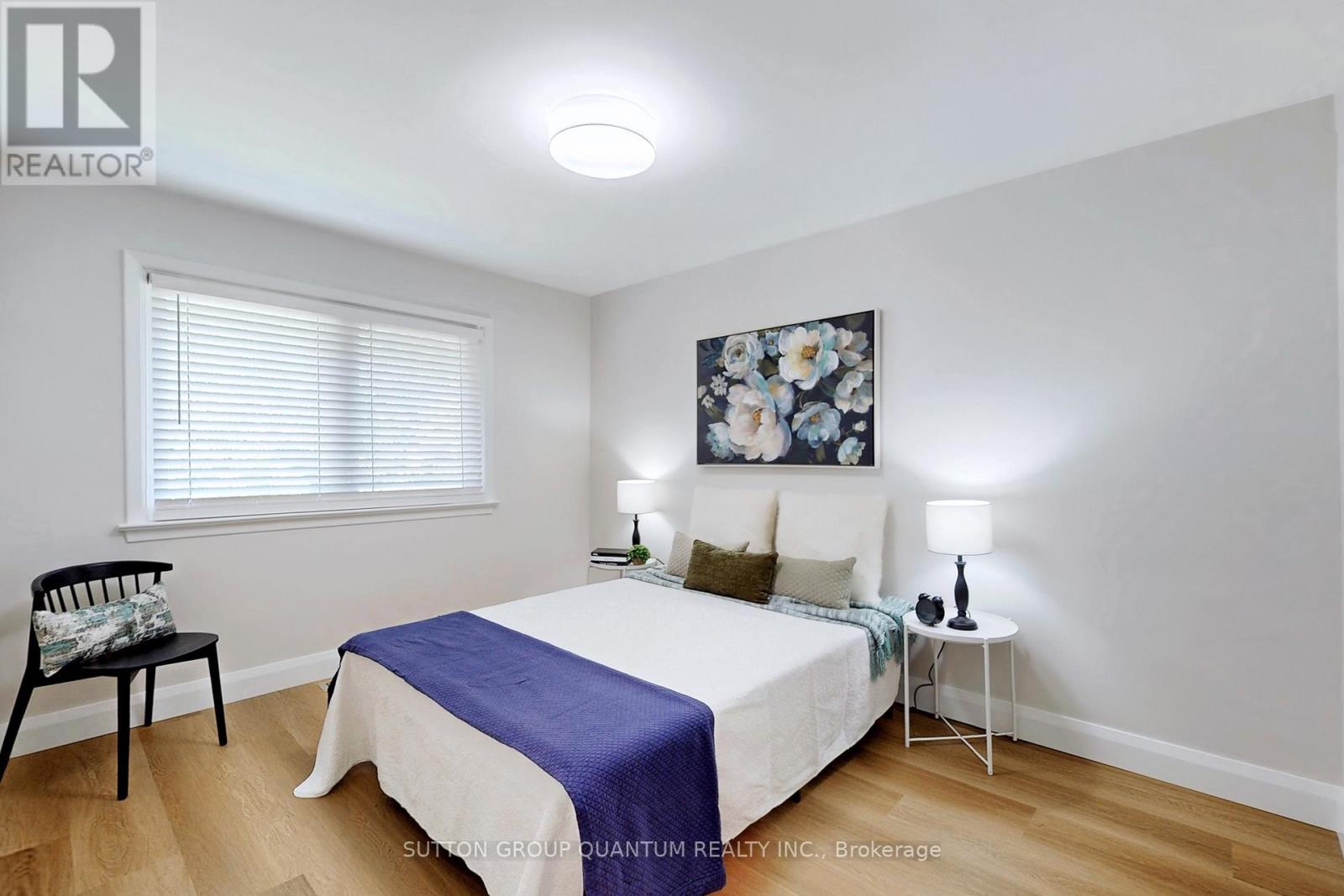 550 Third Line, Oakville, Ontario  L6L 4A7 - Photo 12 - W12375730