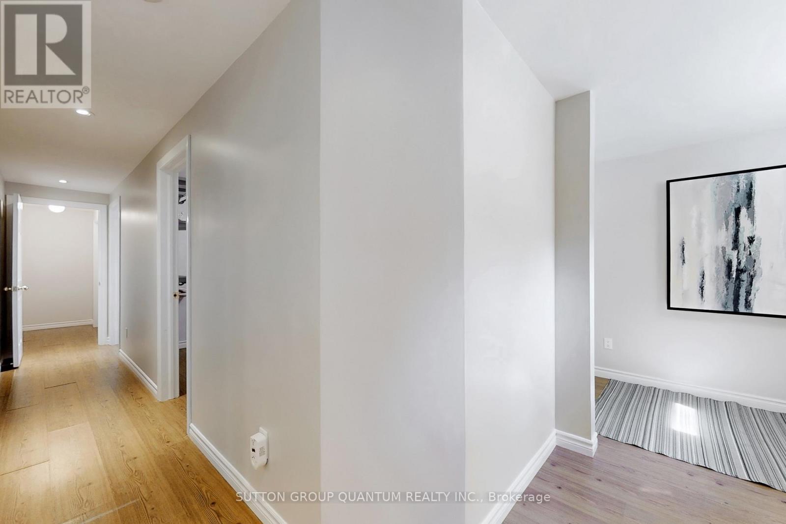 550 Third Line, Oakville, Ontario  L6L 4A7 - Photo 24 - W12375730