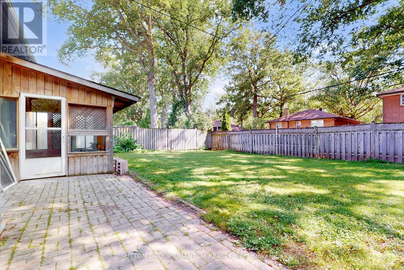 550 Third Line, Oakville, Ontario  L6L 4A7 - Photo 40 - W12375730