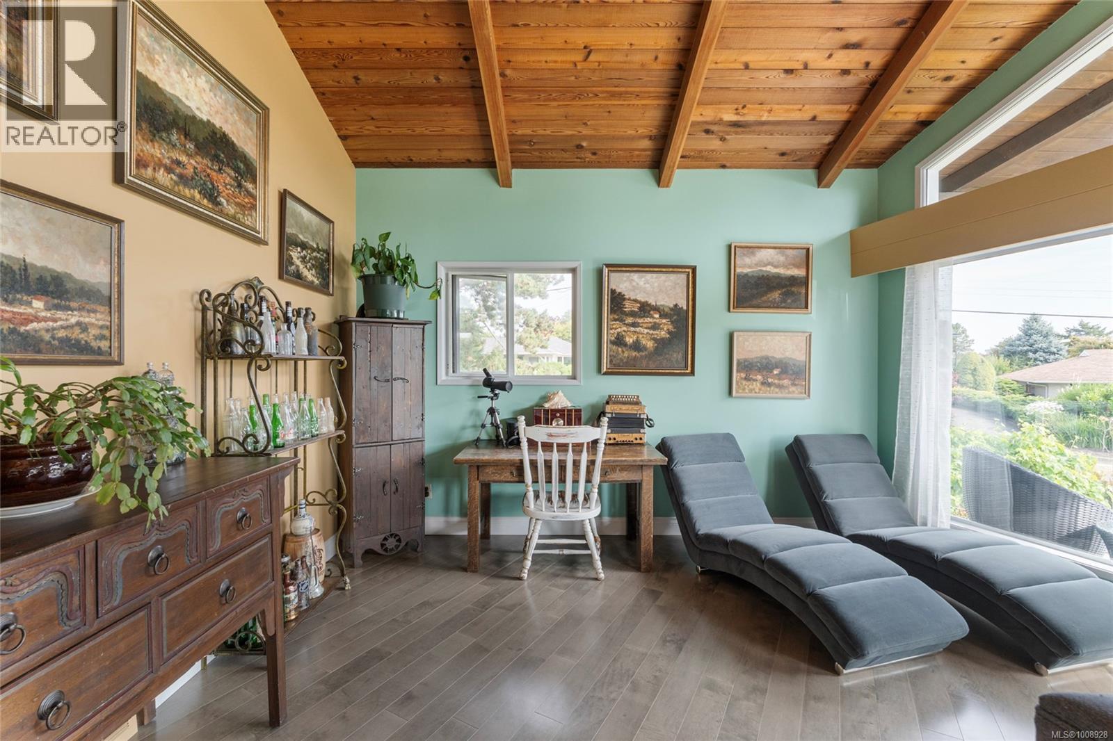 3990 Smugglers Cove Rd, Saanich, British Columbia  V8N 4M2 - Photo 12 - 1008928
