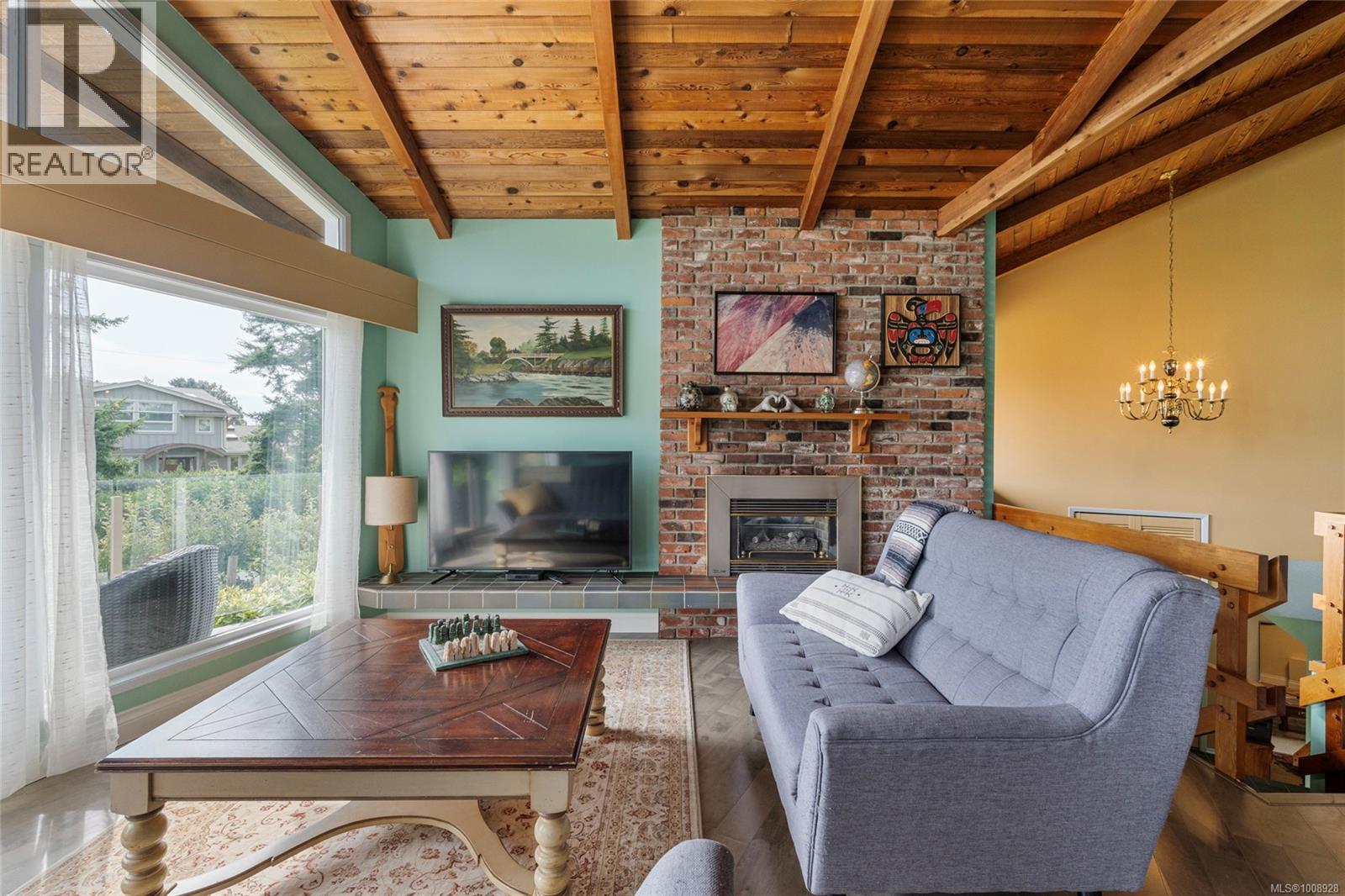 3990 Smugglers Cove Rd, Saanich, British Columbia  V8N 4M2 - Photo 11 - 1008928