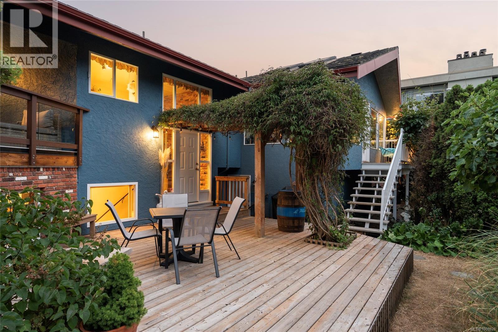 3990 Smugglers Cove Rd, Saanich, British Columbia  V8N 4M2 - Photo 45 - 1008928