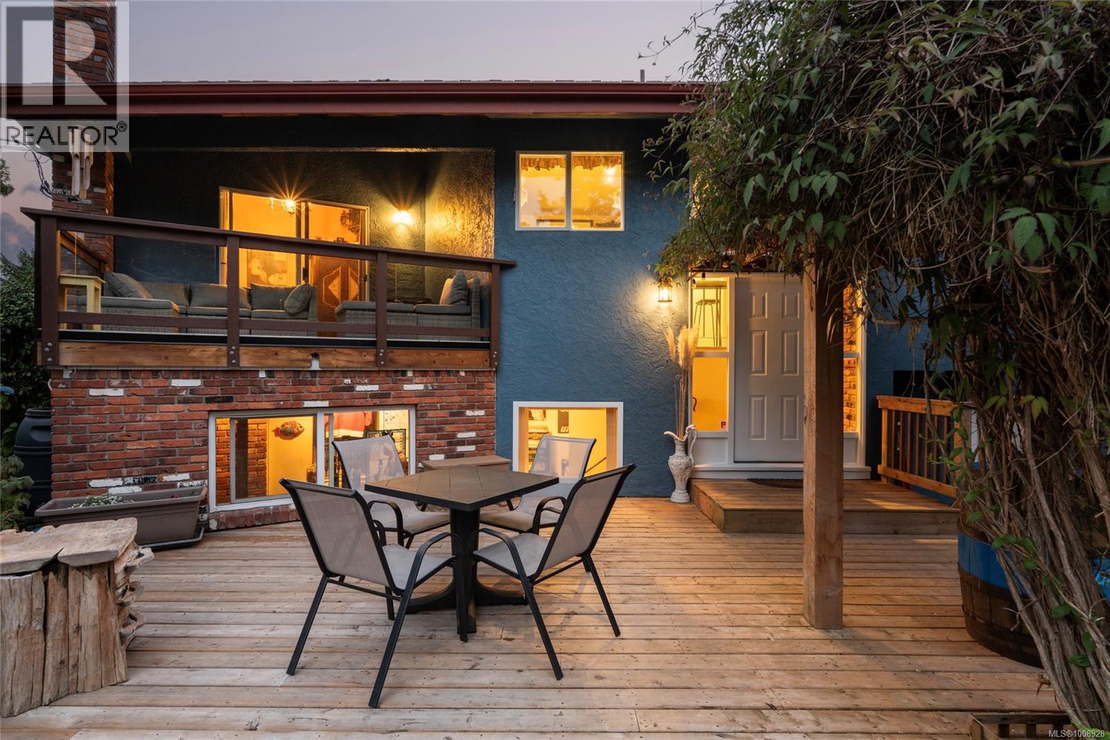 3990 Smugglers Cove Rd, Saanich, British Columbia  V8N 4M2 - Photo 46 - 1008928