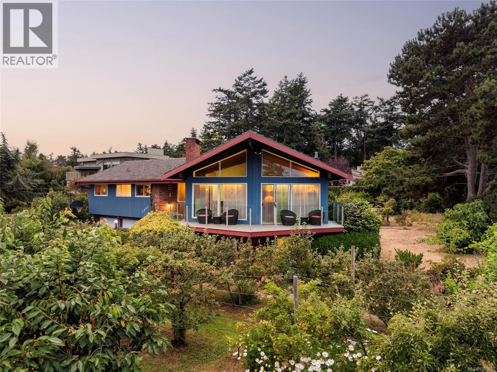 3990 Smugglers Cove Rd, Saanich, British Columbia