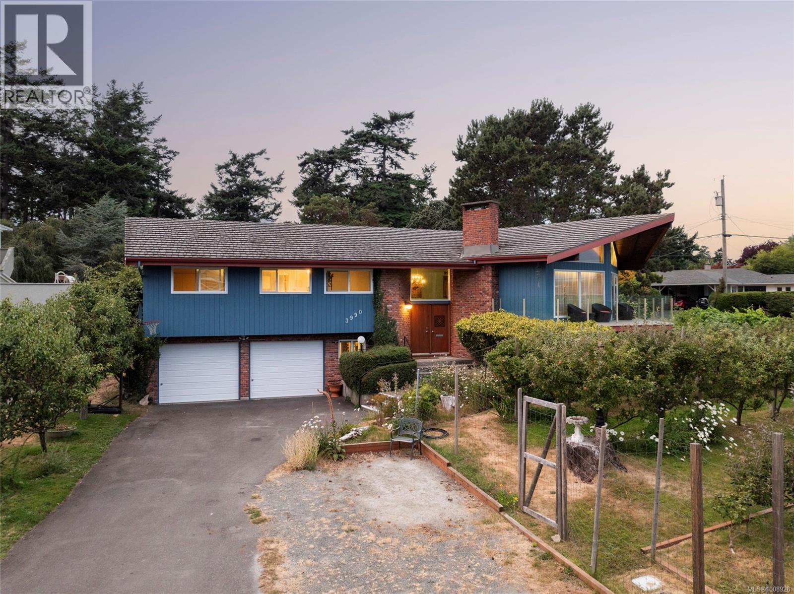 3990 Smugglers Cove Rd, Saanich, British Columbia  V8N 4M2 - Photo 71 - 1008928