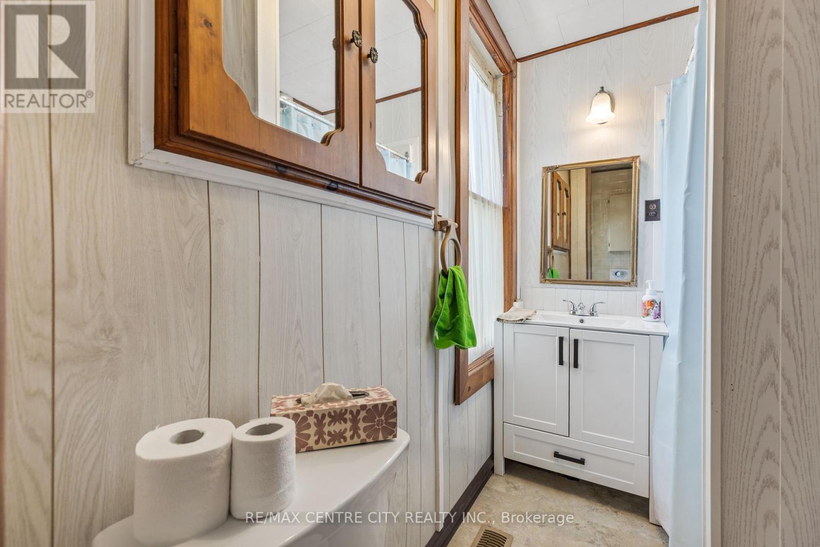30 Yarwood Street, St. Thomas, Ontario  N5P 2Y3 - Photo 13 - X12375759