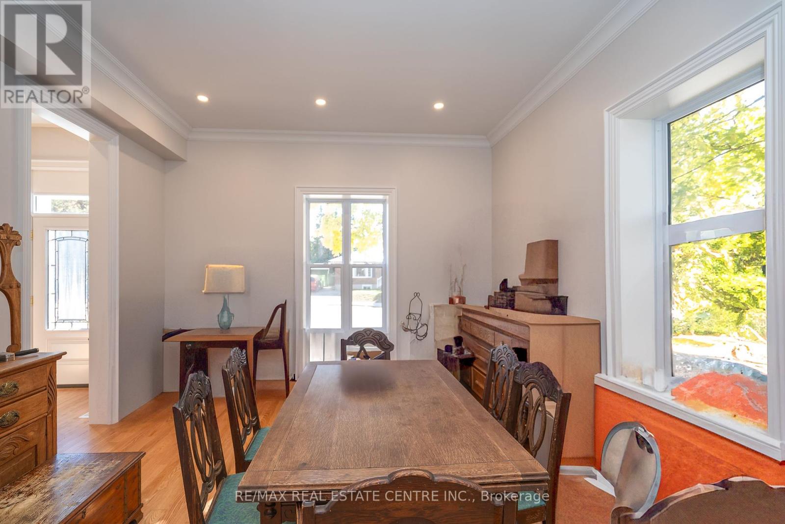 154 Main Street W, Shelburne, Ontario  L0N 1S3 - Photo 13 - X12375658